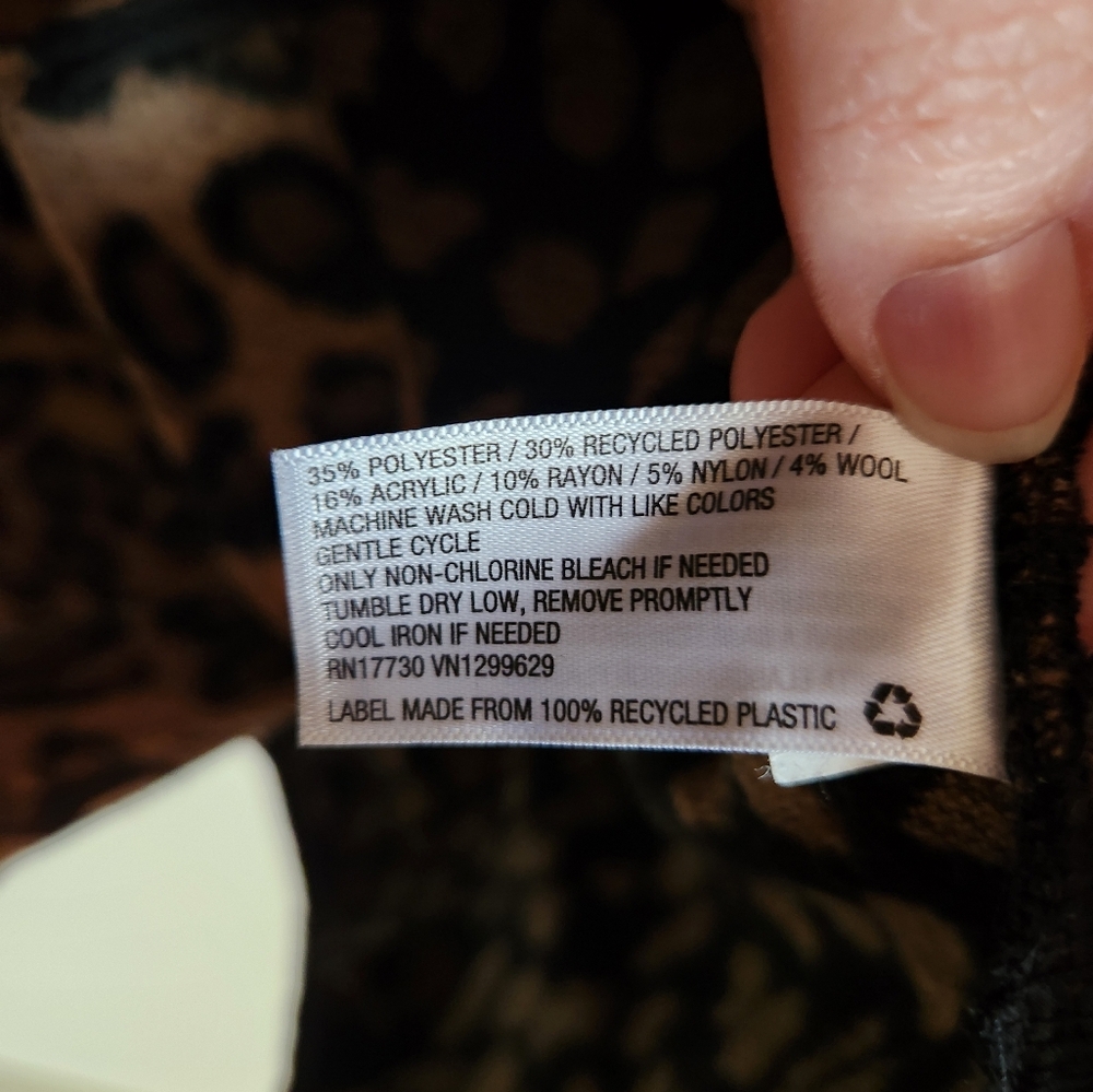 Wild Fable animal print shacket medium - Picture 6 of 7